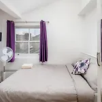 Oyo Home Plender Street 1